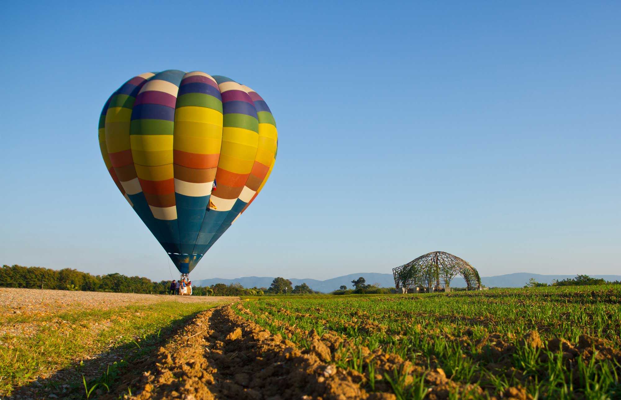 Mongolfiere-Paestum